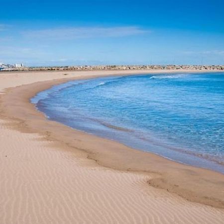 Vacansis Habitaciones De Hostal A Primera Linea De Playa En Cullera Esterno foto